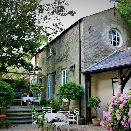 The Domek Ashwell Exterior photo