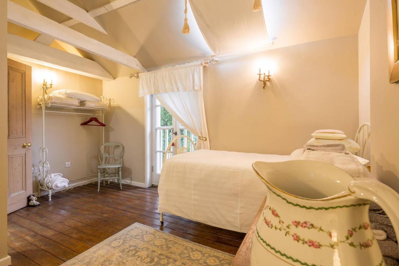 The Holiday home *
